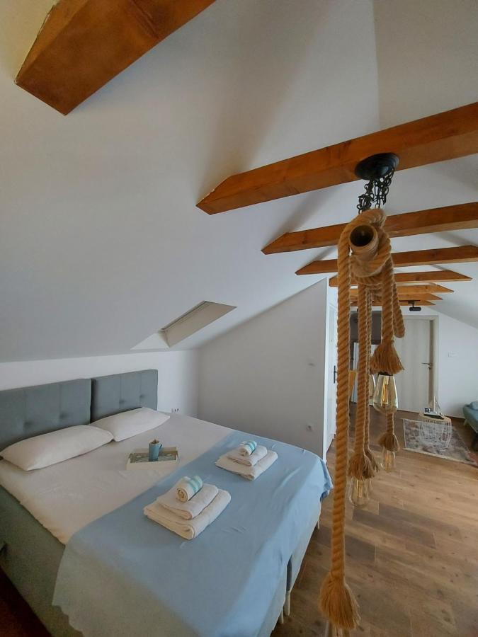 Art Apartments Kotor Buitenkant foto