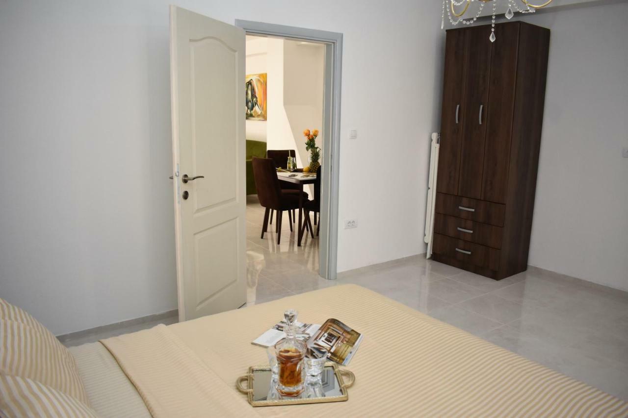 Art Apartments Kotor Buitenkant foto