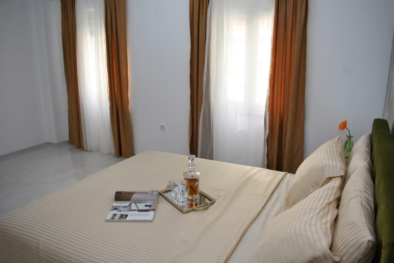 Art Apartments Kotor Buitenkant foto